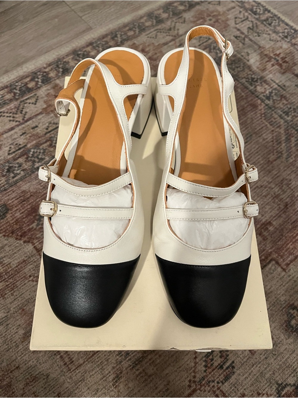 SEZANE Paula Babies - NEW IN BOX - White & Black Leather